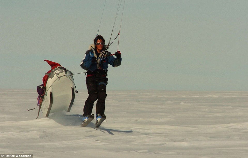 Το «σαφάρι» των κροίσων: Μένουν σε ιγκλού και πίνουν σαμπάνιες δίπλα στους πιγκουίνους της Ανταρκτικής [εικόνες] | iefimerida.gr 19
