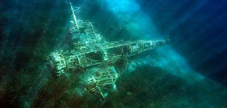 Μαγεία στα νερά της Ηρακλειάς -Το βυθισμένο γερμανικό υδροπλάνο που τρελαίνει τους τουρίστες [εικόνες & βίντεο] | iefimerida.gr 2