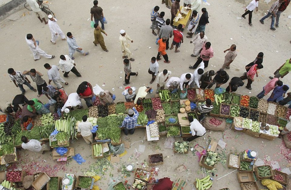Η άλλη όψη του Ντουμπάι δεν είναι καθόλου φανταχτερή -Στα άδυτα του στρατοπέδου συγκέντρωσης των εργατών που χτίζουν τους ουρανοξύστες [εικόνες] | iefimerida.gr 12