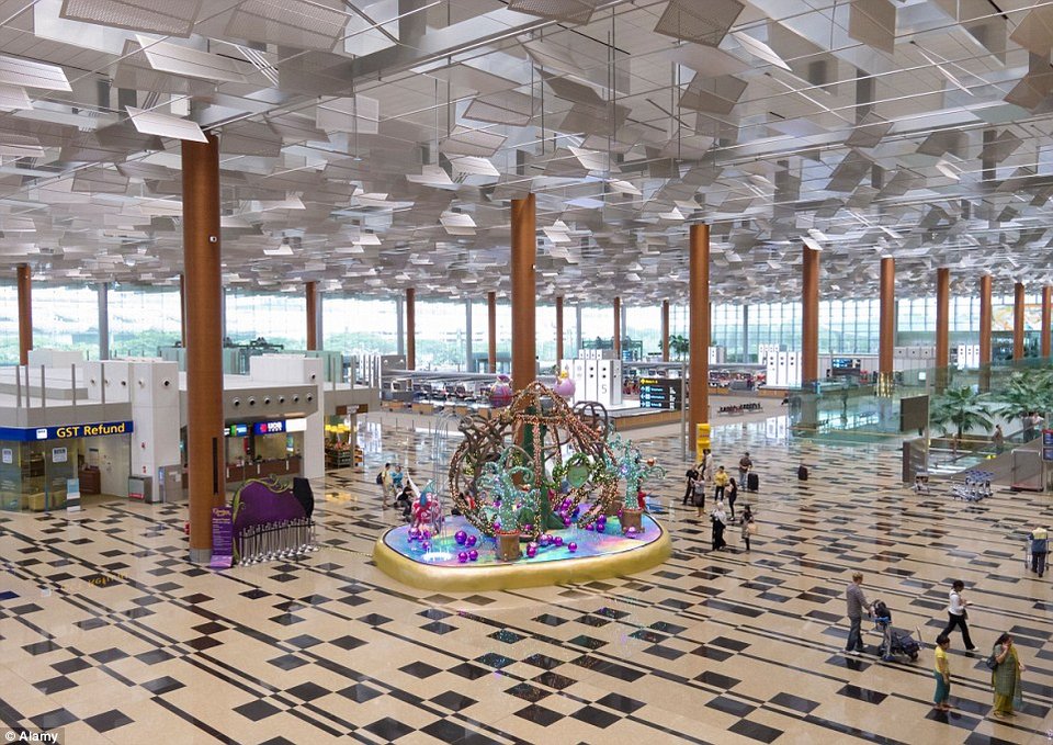 Το αεροδρόμιο της Σιγκαπούρης περνάει σε άλλη διάσταση: Γίνεται το «κόσμημα» των αερολιμένων [εικόνες] | iefimerida.gr 7