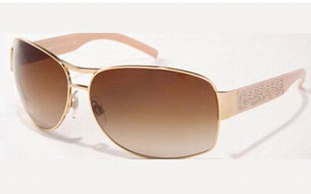 Αυτά τα δώρα θα ανταλλάξουν φέτος οι κροίσοι -Χρυσά κορδόνια και LV σάκους του μποξ [εικόνες] | iefimerida.gr 0