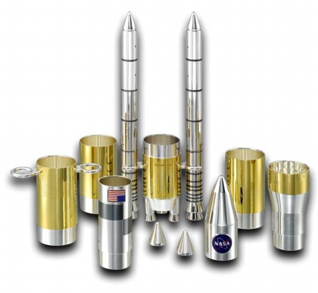 Αυτά τα δώρα θα ανταλλάξουν φέτος οι κροίσοι -Χρυσά κορδόνια και LV σάκους του μποξ [εικόνες] | iefimerida.gr 8