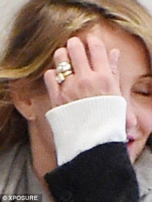 Η Κάμερον Ντίαζ παντρεύεται: Oκτώ χρόνια μικρότερος ο άνδρας που την... έριξε [εικόνες] | iefimerida.gr 2