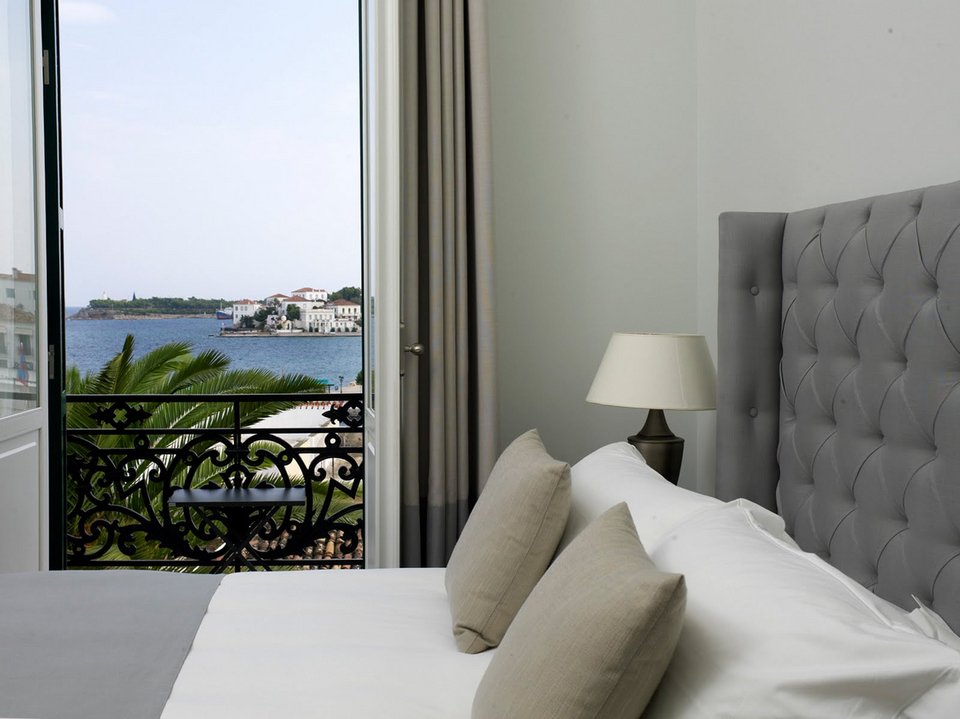 «Ποσειδώνιο», το ξενοδοχείο-μύθος των Σπετσών που πήρε παγκόσμιο βραβείο [εικόνες] | iefimerida.gr 1