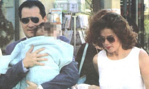 Τα βαφτίσια του γιου του Αδωνι Γεωργιάδη, υπό άκρα μυστικότητα [εικόνες] | iefimerida.gr 0