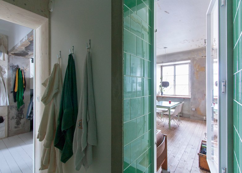 Πώς μια παλιά αποθήκη 36 τετραγωνικών μεταμορφώθηκε σε ένα υπέροχο και άνετο loft [εικόνες] | iefimerida.gr 7