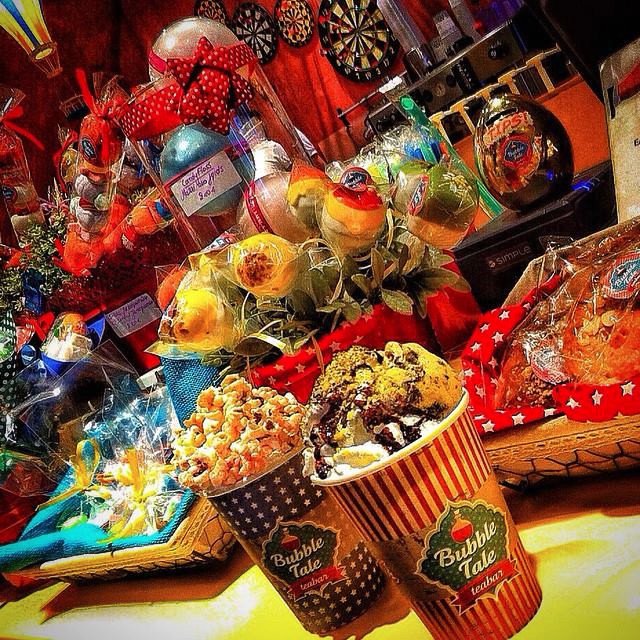 BubbleTale: Ενα μαγαζί σκέτο «λούνα παρκ» στο κέντρο -Γεμίζουν το τσάι με μπαλάκια που σκάνε στον ουρανίσκο και ξετρελαίνουν [εικόνες] | iefimerida.gr 34