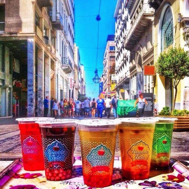 BubbleTale: Ενα μαγαζί σκέτο «λούνα παρκ» στο κέντρο -Γεμίζουν το τσάι με μπαλάκια που σκάνε στον ουρανίσκο και ξετρελαίνουν [εικόνες] | iefimerida.gr 35