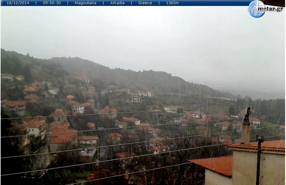 Χιονίζει στην Πελοπόννησο -Το Σάββατο ανοίγει το χιονοδρομικό στο Μαίναλο [εικόνες] | iefimerida.gr 2