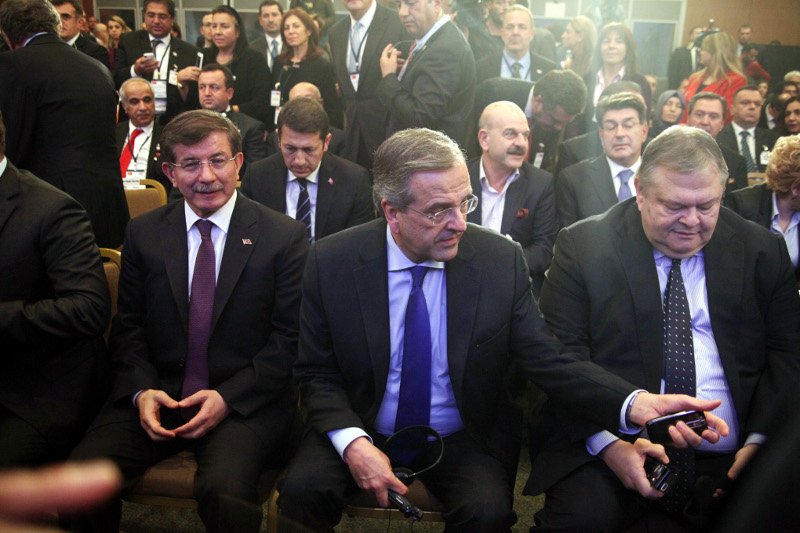 Γαλιφιές Νταβούτογλου: Ελάτε να λύσουμε το Κυπριακό για να εκμεταλλευθούμε μαζί τα κοιτάσματα [εικόνες] | iefimerida.gr 0