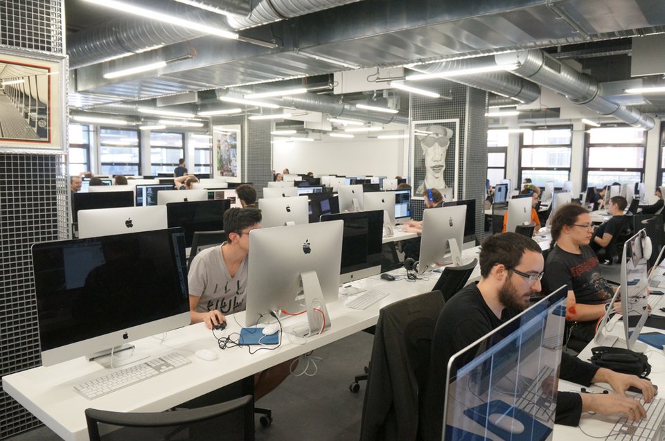 Μία διαφορετική σχολή -Δεν έχει καθηγητές, βιβλία και δίδακτρα [εικόνες] | iefimerida.gr 3