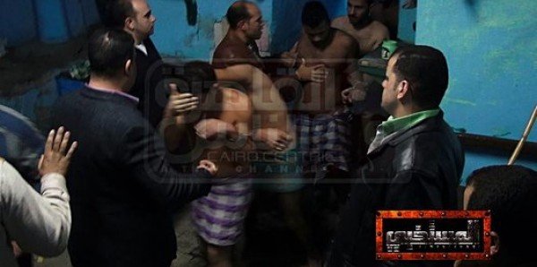 Αίγυπτος: Δημοσιογράφος ειδοποιεί την Αστυνομία και κάνει «ντου» σε ανδρικό χαμάμ οργίων -Εκείνη τραβάει πλάνα [εικόνες] | iefimerida.gr 2