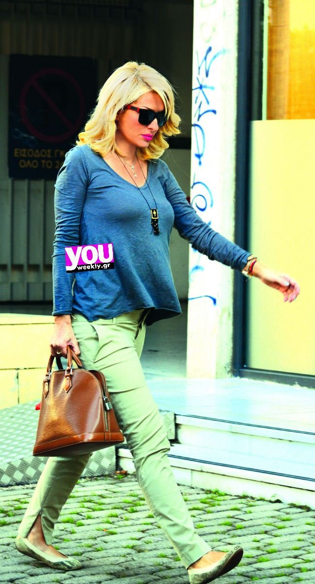 Η ολοστρόγγυλη Ελένη Μενεγάκη και τα κιλά [εικόνες] | iefimerida.gr 1