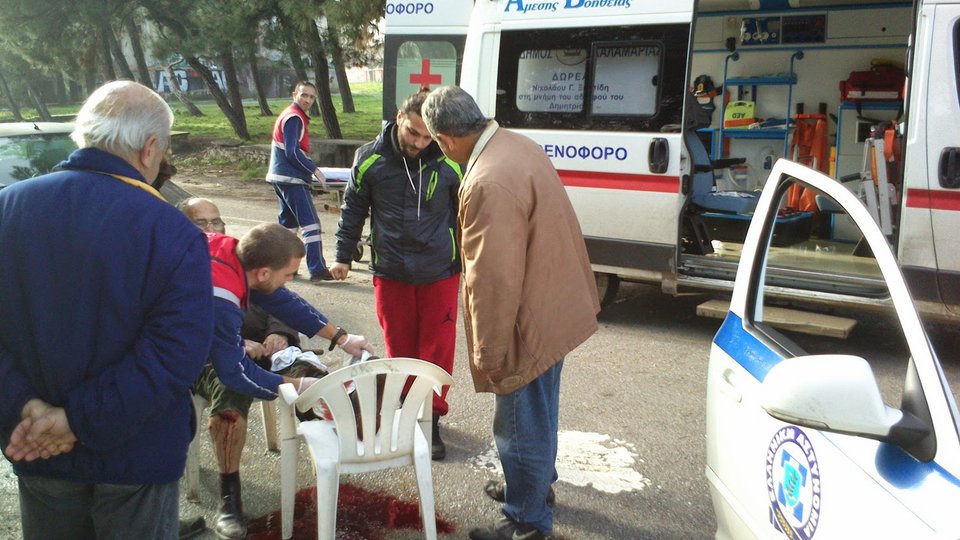 Αγρια επίθεση αγέλης σκύλων κατά ηλικιωμένου [εικόνες & βίντεο] | iefimerida.gr 0