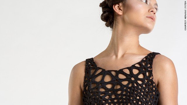 Ρούχα από άλλη διάσταση- 3D φορέματα και κοσμήματα που αποκτούν κίνηση καθώς τα φοράτε [εικόνες & βίντεο] | iefimerida.gr 1