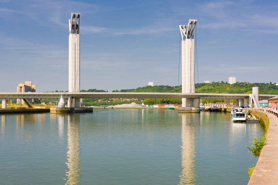 Αρχιτέκτονες με τρέλα: Οι πιο παράξενες γέφυρες στον κόσμο [εικόνες] | iefimerida.gr 6