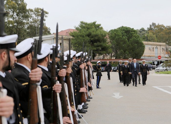 Το 34άμετρο χλιδάτο γιοτ που απέκτησε το Πολεμικό Ναυτικό -Πώς θα χρησιμοποιείται [εικόνες] | iefimerida.gr 7