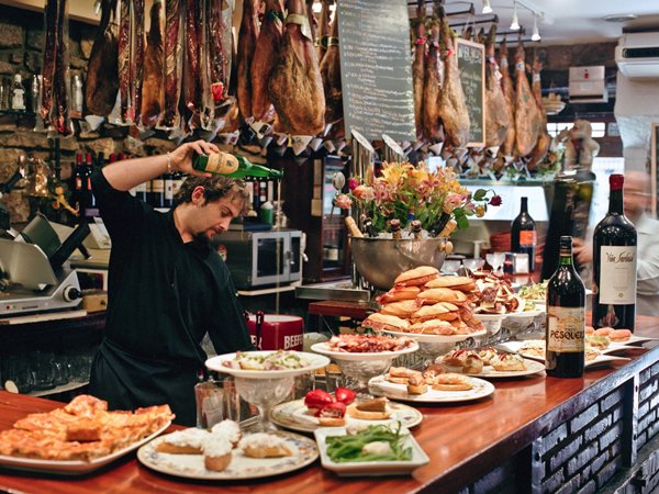 Αυτές είναι οι 10 πιο χαρούμενες πόλεις στον κόσμο -Γιατί είναι διαφορετική η ζωή εκεί [εικόνες] | iefimerida.gr 1