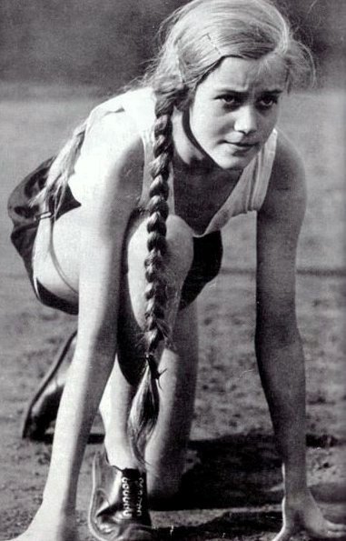 Οι μέγαιρες του Χίτλερ –Ο ρόλος των γυναικών στην ναζιστική Γερμανία [εικόνες] | iefimerida.gr 5