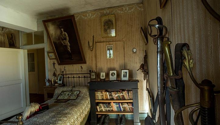 Δωμάτιο στρατιώτη του 1ου Παγκόσμιου ανέγγιχτο από το 1918 | iefimerida.gr 6