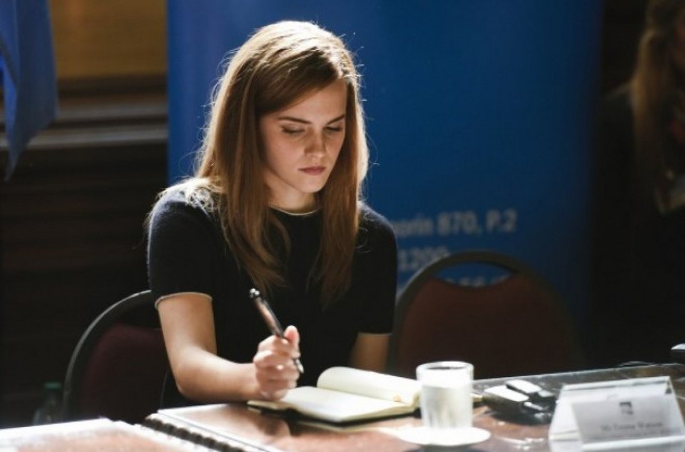 Οι μεγαλύτερες απάτες του ίντερνετ -Ειδήσεις που ξεγέλασαν τους πάντες, αλλά δεν είχαν ίχνος αλήθειας [εικόνες] | iefimerida.gr 1