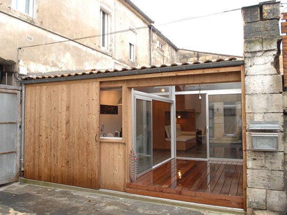 Απίστευτο : Μετέτρεψαν ένα γκαράζ σε υπέροχο διαμέρισμα [εικόνες και βίντεο]  | iefimerida.gr 1