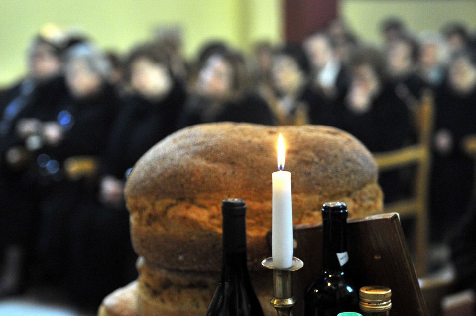 Συγκίνηση και κατάνυξη: Τα Χριστούγεννα στη μοναδική ελληνορθόδοξη εκκλησία της Ουαλίας [εικόνες] | iefimerida.gr 7