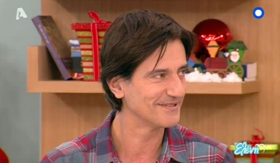 O Koυτσογιαννόπουλος άλλαξε στυλ και δείχνει δέκα χρόνια νεότερος: Δείτε τι έκανε στα μαλλιά του [εικόνες] | iefimerida.gr 0