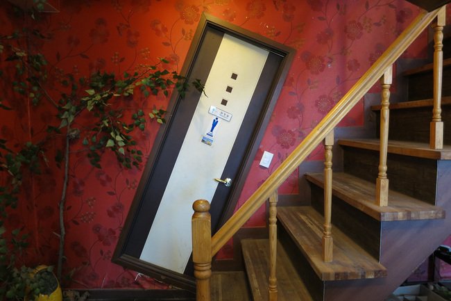 Τα 10 πιο περίεργα σπίτια του κόσμου -Ντιζάιν που ξεφεύγει από τα συνηθισμένα [εικόνες] | iefimerida.gr 6