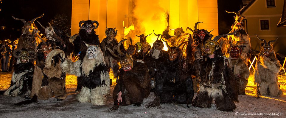 Ο διάβολος των Χριστουγέννων: Ο Krampus στον αντίποδα του Αγιου Βασίλη [εικόνες] | iefimerida.gr 3