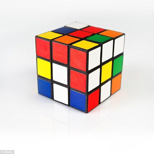 Αυτή είναι η μεγαλύτερη και η δυσκολότερη έκδοση του «Κύβου του Ρούμπικ» [εικόνες] | iefimerida.gr 2