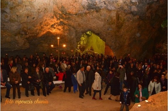 Μαραθοκεφάλα: Το σπήλαιο όπου οι Χανιώτες γιορτάζουν κάθε χρόνο τα Χριστούγεννα [βίντεο & εικόνες] | iefimerida.gr 0