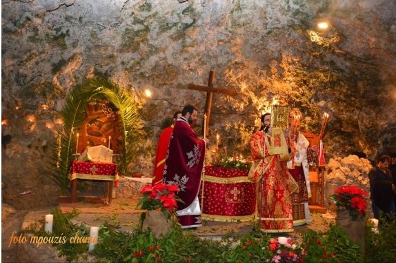 Μαραθοκεφάλα: Το σπήλαιο όπου οι Χανιώτες γιορτάζουν κάθε χρόνο τα Χριστούγεννα [βίντεο & εικόνες] | iefimerida.gr 1