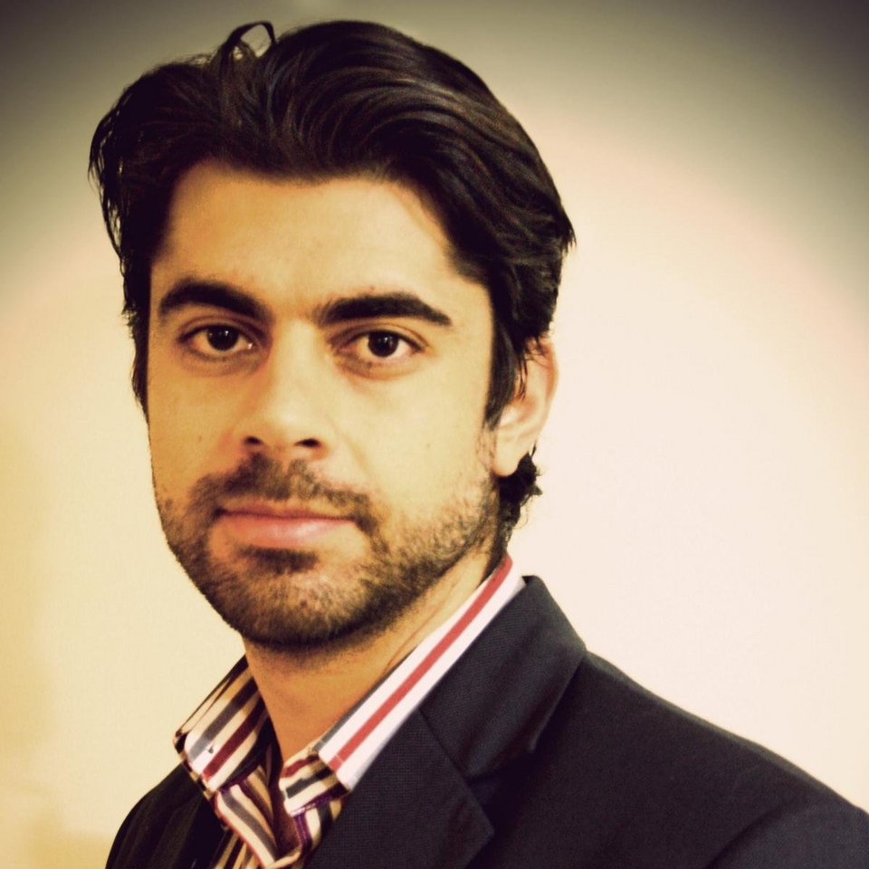 Ελληνας ο κορυφαίος δημοσιογράφος της χρονιάς της Αυστραλίας -Ξεσκέπασε απάτη τράπεζας εις βάρος των φτωχών [εικόνες] | iefimerida.gr 1