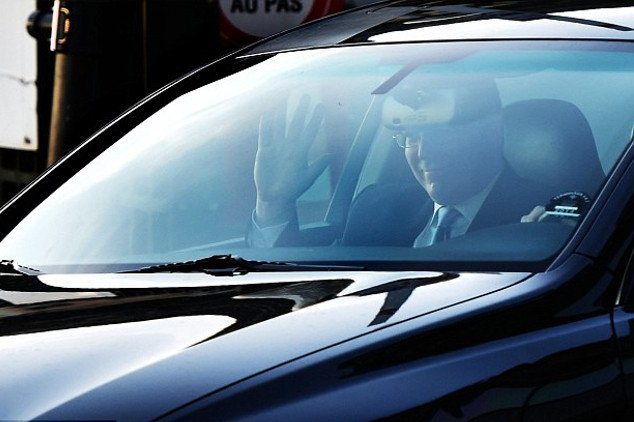 Τρελοί πανηγυρισμοί στο Μονακό για τα δίδυμα -Ο περίεργος νόμος διαδοχής που εκτοπίζει από τον θρόνο το κοριτσάκι που γεννήθηκε πρώτο και τα νόθα παιδιά του Αλβέρτου [εικόνες] | iefimerida.gr 3