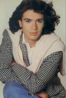 Oι διάσημοι που «έφυγαν» από AIDS -Ο θάνατός τους προκάλεσε κύμα ευαισθητοποίησης για τον ιό [εικόνες] | iefimerida.gr 8