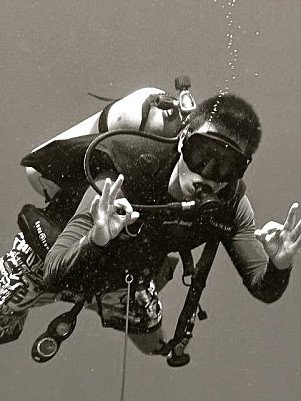 Η ιστορία μιας χαμένης βέρας -Πώς από τον βυθό κατέληξε στον ιδιοκτήτη της μέσω... Ιντερνετ [εικόνες] | iefimerida.gr 1