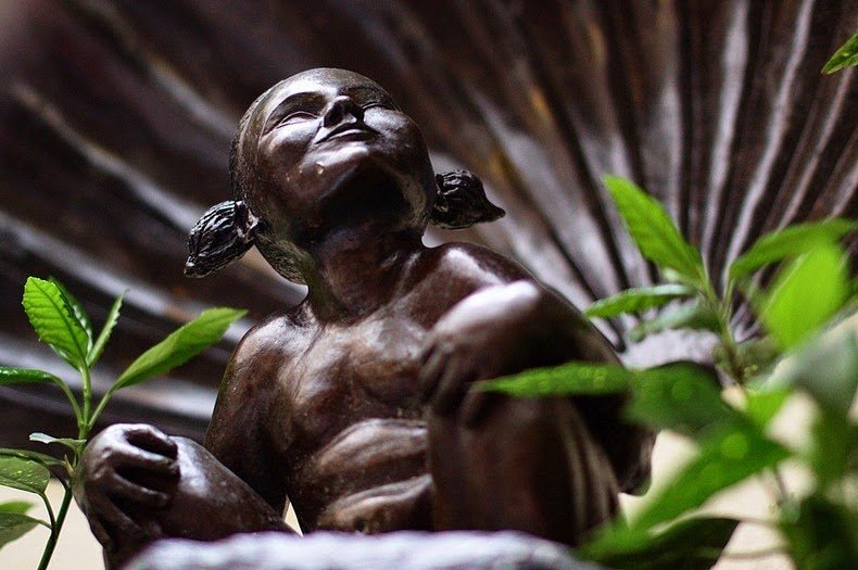 Η εμμονή των Βέλγων με τα αγάλματα που ουρούν [εικόνες]  | iefimerida.gr 4