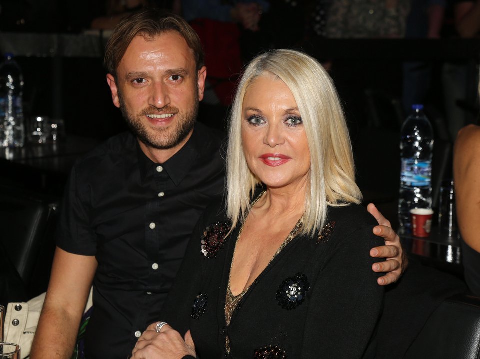 Η ολική ανανέωση της Ρούλας Κορομηλά -Εχασε 15 κιλά [εικόνες] | iefimerida.gr 4