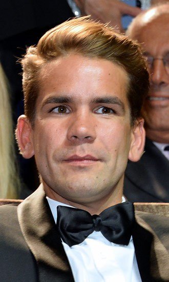 Ποιος είναι ο Γάλλος δημοσιογράφος που παντρεύτηκε τη Σκάρλετ Γιόχανσον και της έκανε παιδί [εικόνες] | iefimerida.gr 6