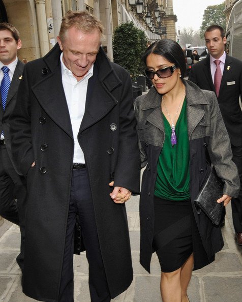 Γιατί η Σάλμα Χάγιεκ δεν δείχνει πια το στήθος της [εικόνες] | iefimerida.gr 4