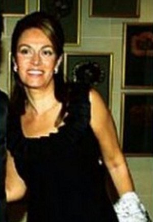 Η χήρα του Παντελή Σφηνιά, 14 χρόνια μετά την αυτοκτονία, βρίσκει διέξοδο στην φιλανθρωπία [εικόνες] | iefimerida.gr 3