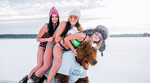 Χιόνια, αρκούδες & καλλονές με μπικίνι -Εγδυσαν Ρωσίδες για να πάνε τουρίστες στη Σιβηρία [εικόνες] | iefimerida.gr 6