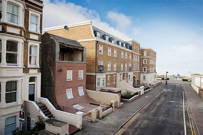 Τα 10 πιο περίεργα σπίτια του κόσμου -Ντιζάιν που ξεφεύγει από τα συνηθισμένα [εικόνες] | iefimerida.gr 18