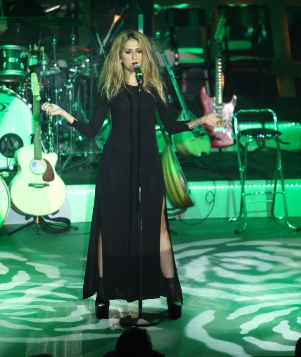 Η άγρια και σέξι Τασούλα που μας έμαθε το «τράτζικ» [εικόνες] | iefimerida.gr 5