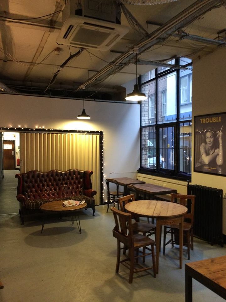 Οι 5 κορυφαίες λέσχες γυναικών: Eκεί απαγορεύoνται οι άνδρες [εικόνες] | iefimerida.gr 8