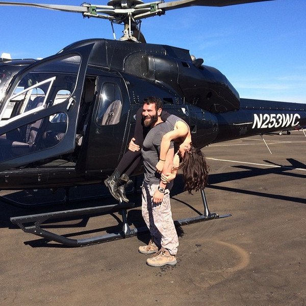 Ο βασιλιάς του Ιnstagram: Οπλα, πάρτι οργίων σε ελικόπτερα και αεροπλάνα, χλιδή και βία [εικόνες & βίντεο] | iefimerida.gr 12