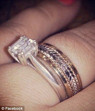 Η ιστορία μιας χαμένης βέρας -Πώς από τον βυθό κατέληξε στον ιδιοκτήτη της μέσω... Ιντερνετ [εικόνες] | iefimerida.gr 3