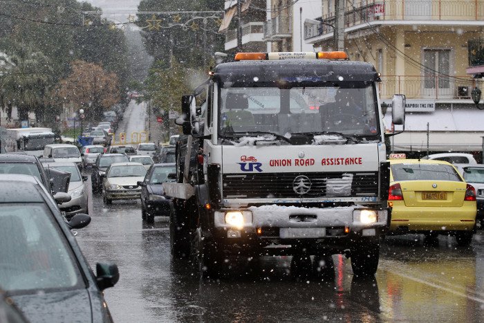Το έστρωσε στην Αττική -Στα λευκά τα βόρεια προάστια, μέχρι χαμηλά το χιόνι σε Υμηττό και Πάρνηθα [εικόνες] | iefimerida.gr 14