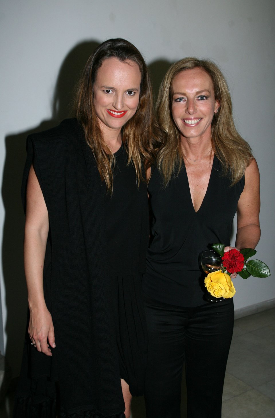 Δανάη Στράτου: Η διάσημη εικαστικός με ρίζες από μεγάλο τζάκι της Πάτρας, σύζυγος του Γιάννη Βαρουφάκη [εικόνες] | iefimerida.gr 2